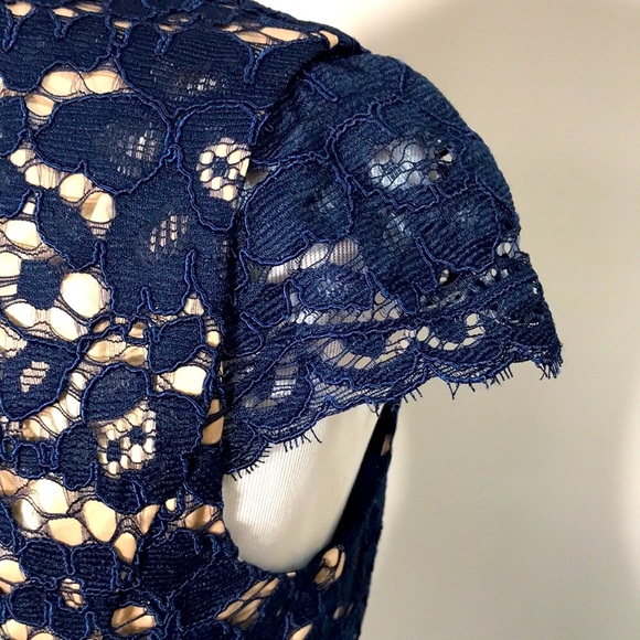 NWOT Vince Camuto Women’s Navy Blue Lace A Line Mini Dress Size 2 - Picture 4 of 11